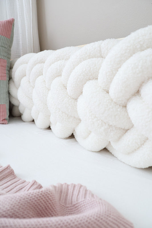 Obrobe za posteljico - Kitke Premium Fluffy Boucle